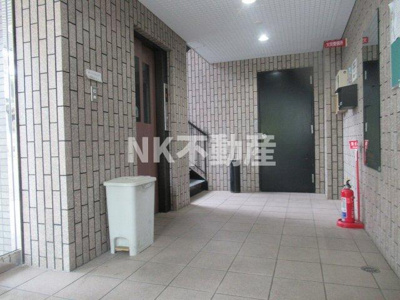 【ロビー】 | グレース宮前（放出賃貸） | 建物の内部です