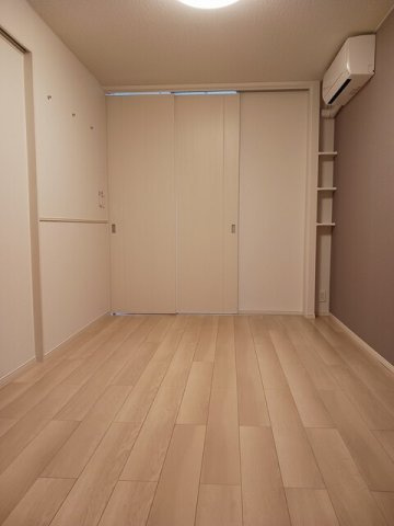 リバーサイドⅡの内装|きれいな内装です