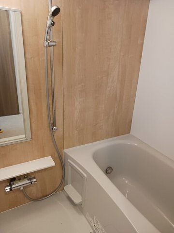 リバーサイドⅡの浴室|ゆったり過ごせるお風呂です