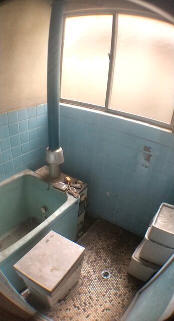 下野市小金井　倉庫のバルコニー