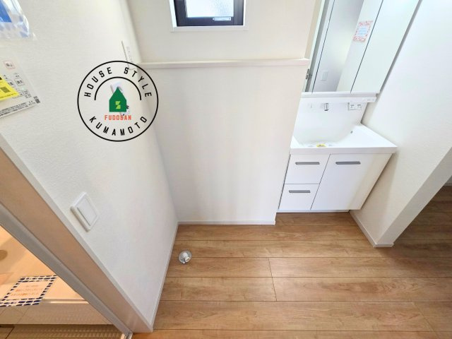 熊本市東区御領3丁目第1-3棟（1号棟）　の内観：施工例|ランドリースペースとなります。広々して有効的にご使用できます。 