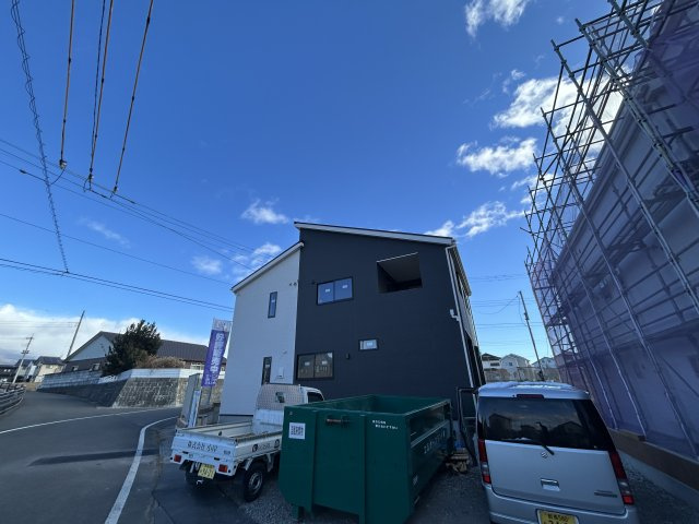 新築　前橋市富士見町時沢第3　１号棟の外観|現地写真　2026年1月完成予定！類似物件のご内覧等、お気軽にお問合せください♪　							
