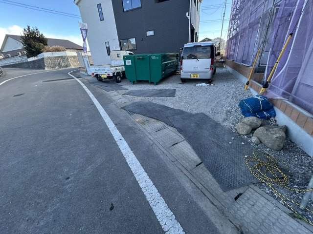 新築　前橋市富士見町時沢第3　１号棟の駐車場|現地写真　駐車スペースは4台分可能です！
