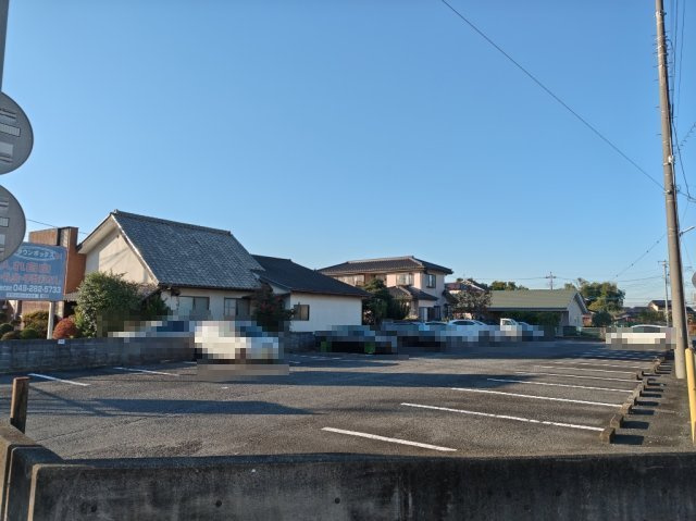 野崎（春）駐車場の外観