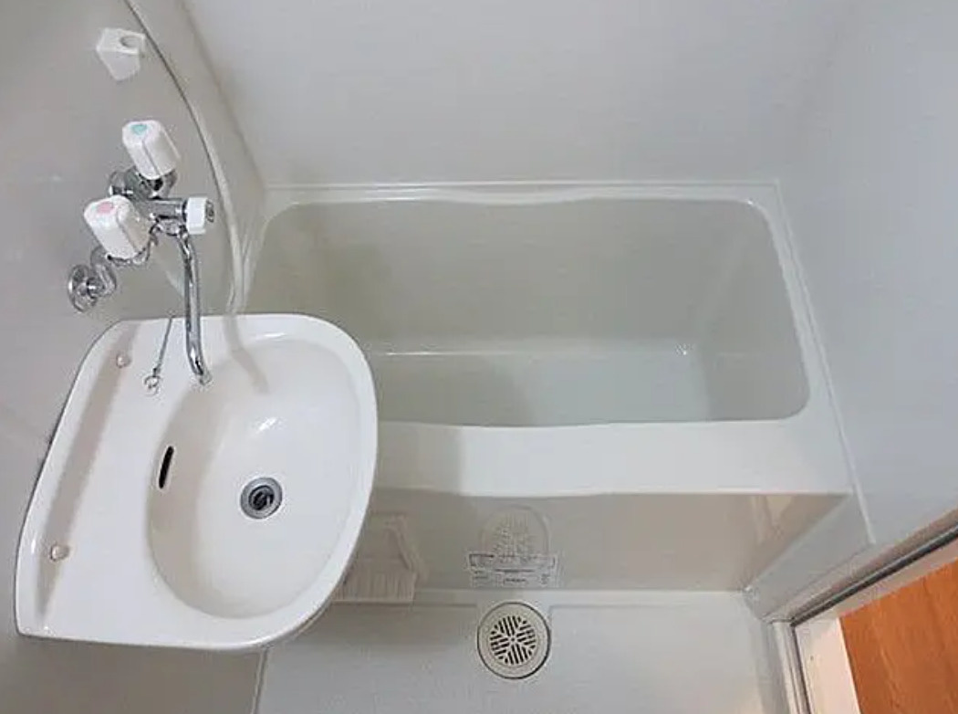 【愛知県】名古屋市緑区　一棟アパートの浴室
