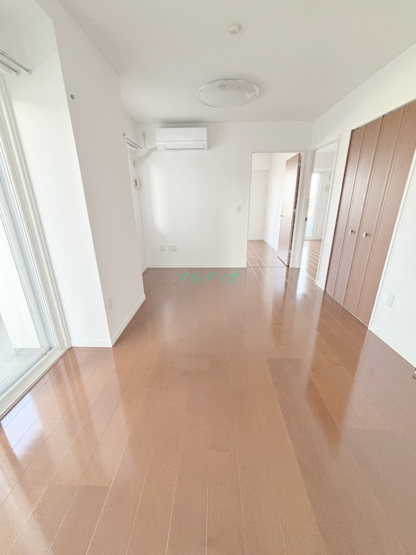 【居間・リビング】 | イーストコア曳舟一番館 | 洋室