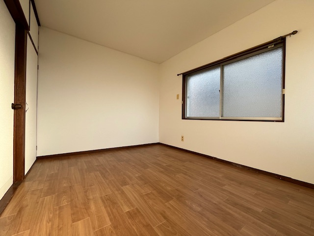 寺池台貸家の子供部屋