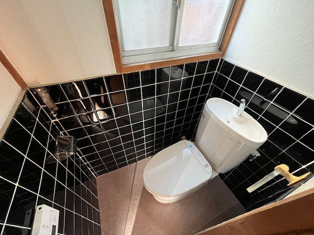 寺池台貸家のトイレ