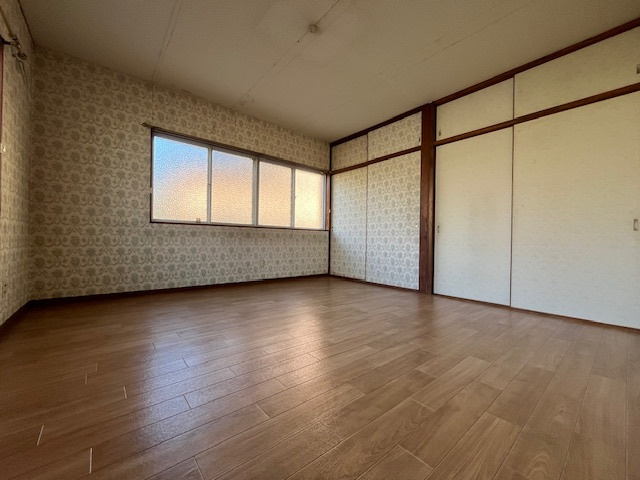 寺池台貸家の寝室