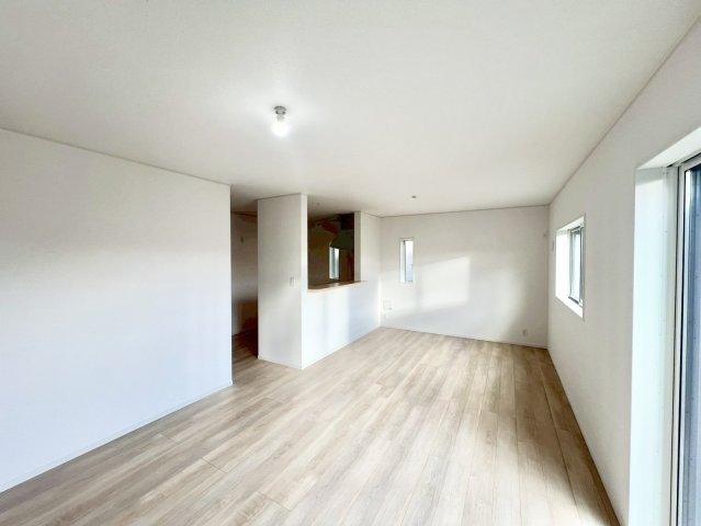 【居間・リビング】 | 小田原市蓮正寺　小田急線「蛍田駅」まで10分