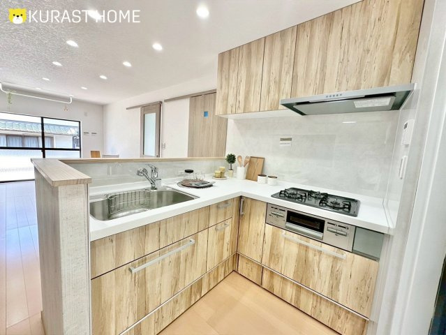 向日市寺戸町大牧　中古戸建のキッチン