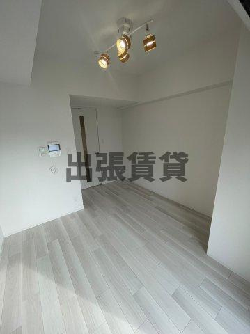 仲介手数料0円！！エスリード新栄グランラグジェの居間・リビング