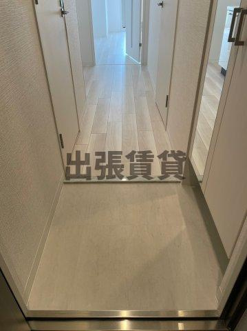 仲介手数料0円！！エスリード新栄グランラグジェの玄関