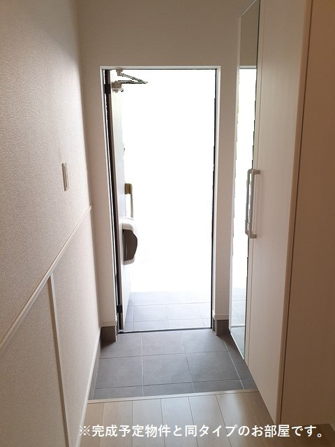 カーサ　アリエルⅡの玄関