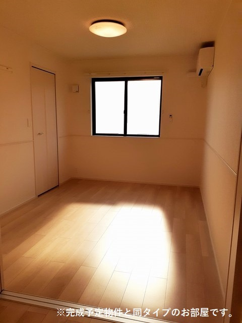 カーサ　アリエルⅡの洋室