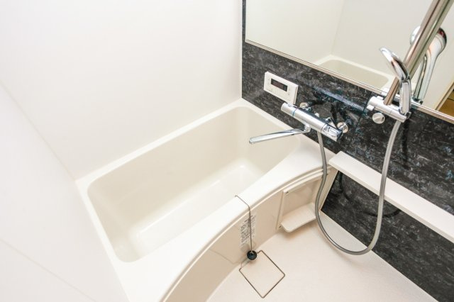 サヴォイラ・マリナ　ドゥ　ハカタ　4階の浴室|別号室のものになります。現状優先。