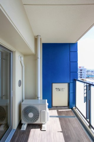 サヴォイラ・マリナ　ドゥ　ハカタ　4階のバルコニー|別号室のものになります。現状優先。