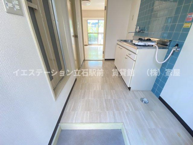 小岩モールハイツの玄関