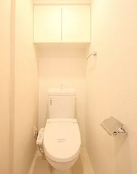 コンフォリア心斎橋EASTのトイレ