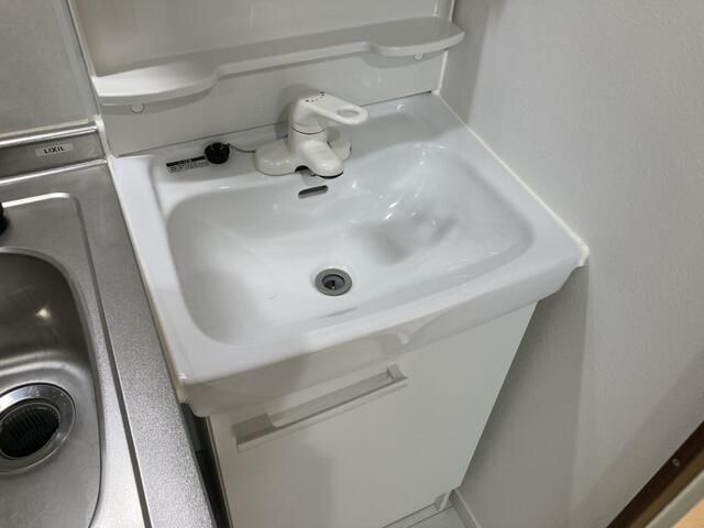 グランクオール西川口の洗面所