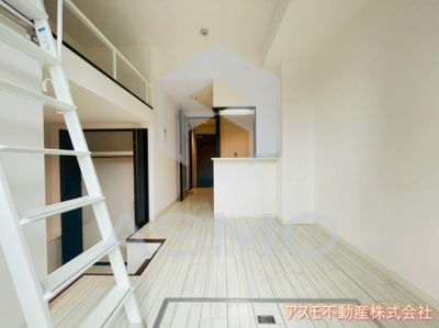 【居間・リビング】 | レオンコンフォート新梅田