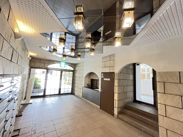 【エントランス】 | ロイヤルシティ松戸八柱