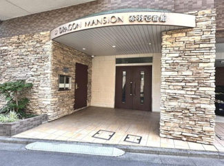 【エントランス】 | 清廉とされたエントランスになっています。