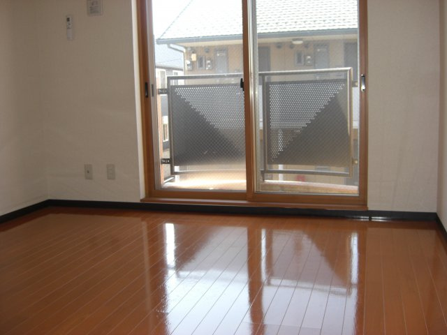 プランタン小桑原の洋室