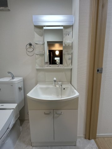 ベイルーム三ツ沢の独立洗面台