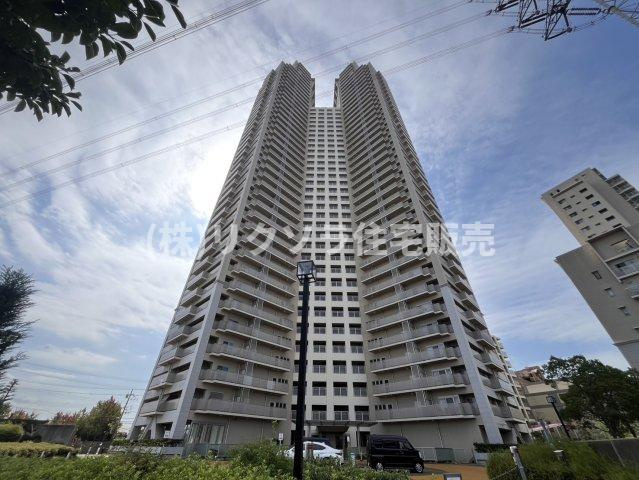 くずはタワーシティT棟の外観|新しい生活にいかがでしょうか？外観はお住まいの顔になります。こだわりたいポイントですね。水回りリフォームやリノベーションも承ってます。
■現地見学・資金計画相談・住宅ローン相談もお問合せ受付中■