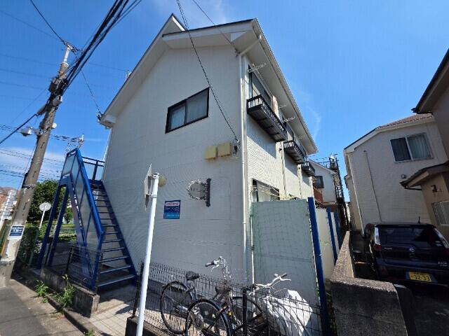 東大和市南街6丁目のアパートの画像