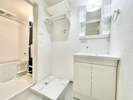 ＲＯＢＯＴ　ＨＯＵＳＥ　名古屋南の洗面所