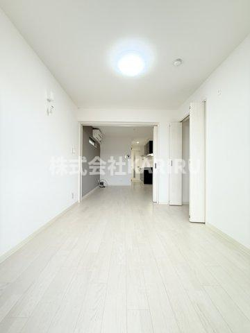 クリエオーレ巽東 の居間・リビング