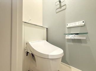 【トイレ】 | 【ペット共生】モア・メゾン・旭化成ヘーベルメゾンHEBEL HAUS | 清潔感のあるトイレです