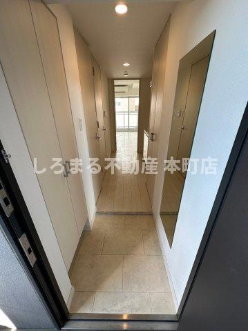 ファーストステージ江戸堀パークサイドの玄関