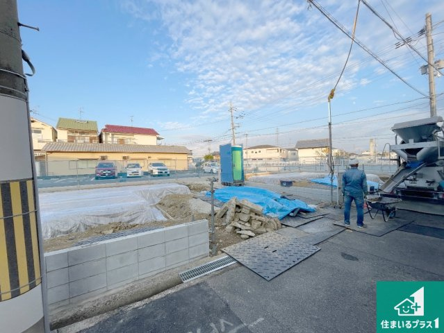 羽曳野市南恵我之荘　第1期　新築一戸建ての外観|周辺は落ち着いた街並みの住宅地！子育てがしやすい住環境です！まだ未完成ですが、現地でしかわからない事もございます。是非一度ご覧ください。