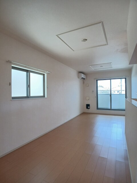 ラスパシオ　Ａの居間・リビング