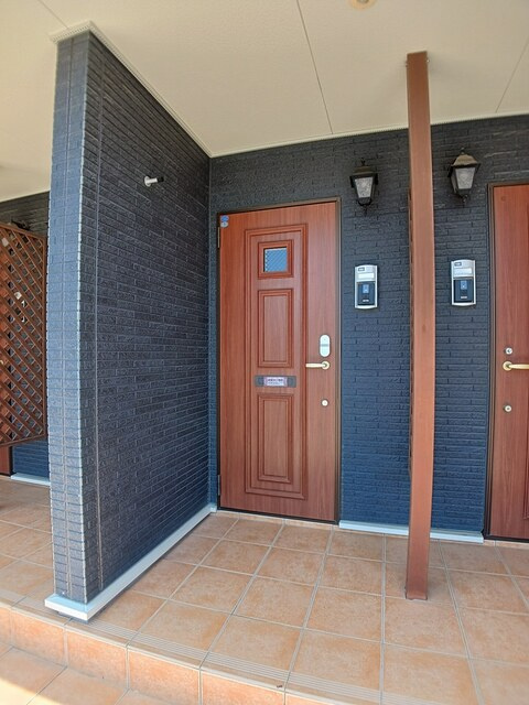 ラスパシオ　Ａの玄関