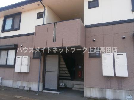 フォーシーズン Ａのエントランス|エントランス