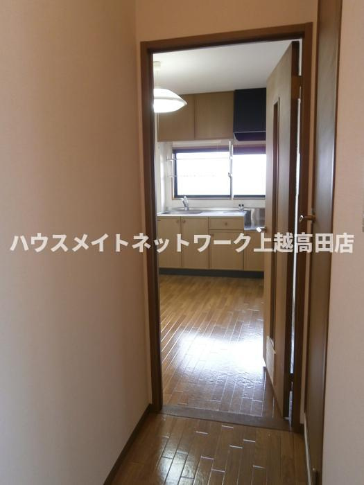 フォーシーズン Ａの玄関|玄関