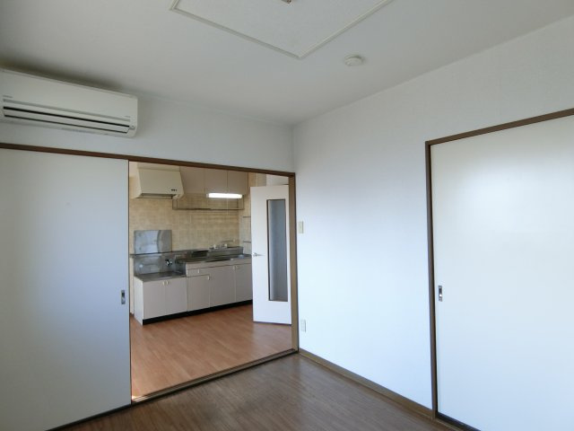 グランメール旗ヶ崎Ⅰの洋室