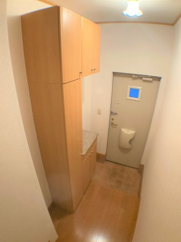 フラーズソムAの玄関