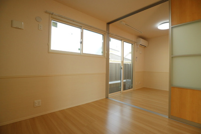 【洋室】 | ボンセジュール北野