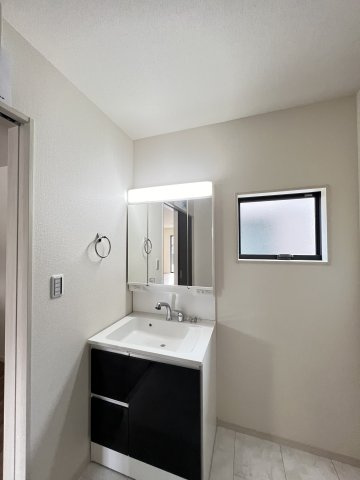 桜井市粟殿　第13期　の洗面所