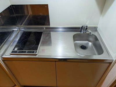 【キッチン】 | クレイノ葵芳　１号館 | キッチンです