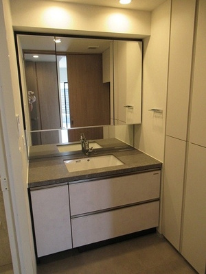 【洗面所】 | バウス氷川台 | 洗面台