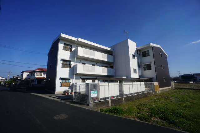 たなかハイツの外観