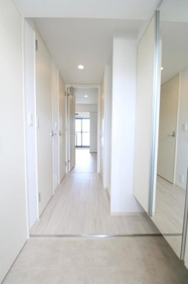 【玄関】 | コンフォリア・リヴ南森町Q