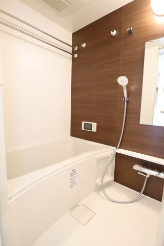 大阪市都島区片町１丁目の賃貸マンションの浴室