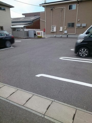 【駐車場】 | フリージア